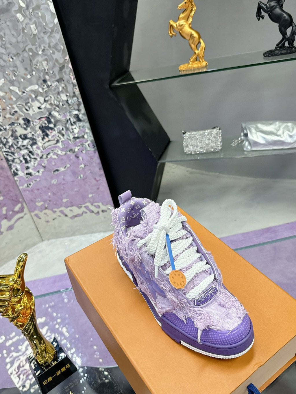 Louis Vuitton Skate - STORM OFFICIAL STORE