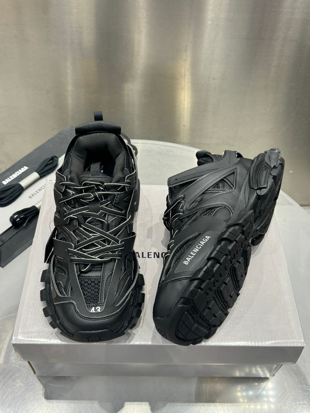 Balenciaga Track - STORM OFFICIAL STORE