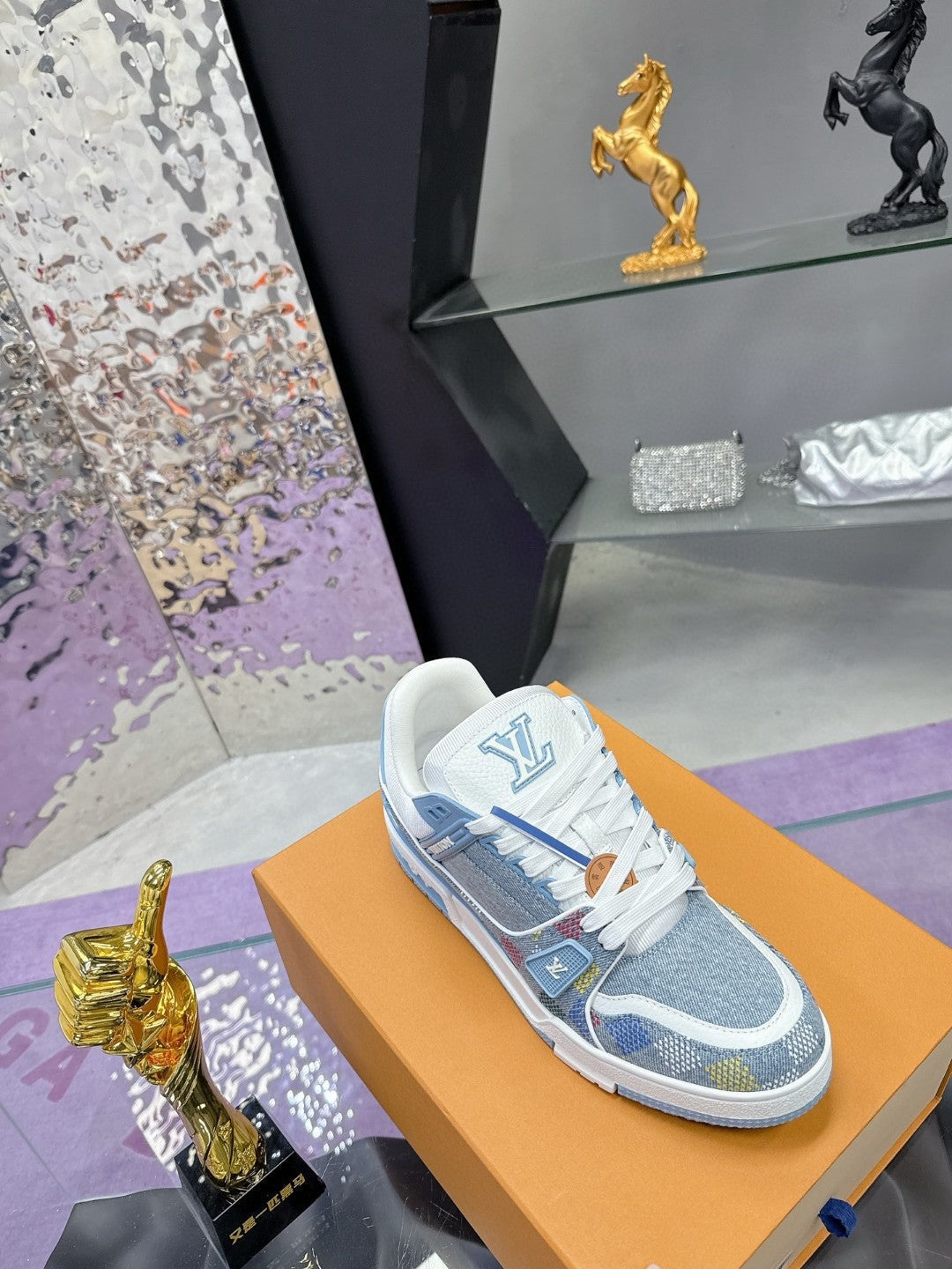 Louis Vuitton Trainer - STORM OFFICIAL STORE