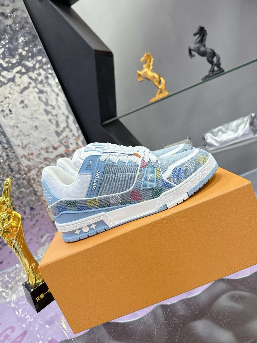 Louis Vuitton Trainer - STORM OFFICIAL STORE