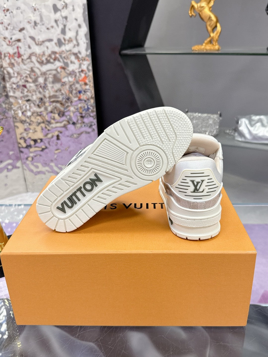 Louis Vuitton Trainer - STORM OFFICIAL STORE