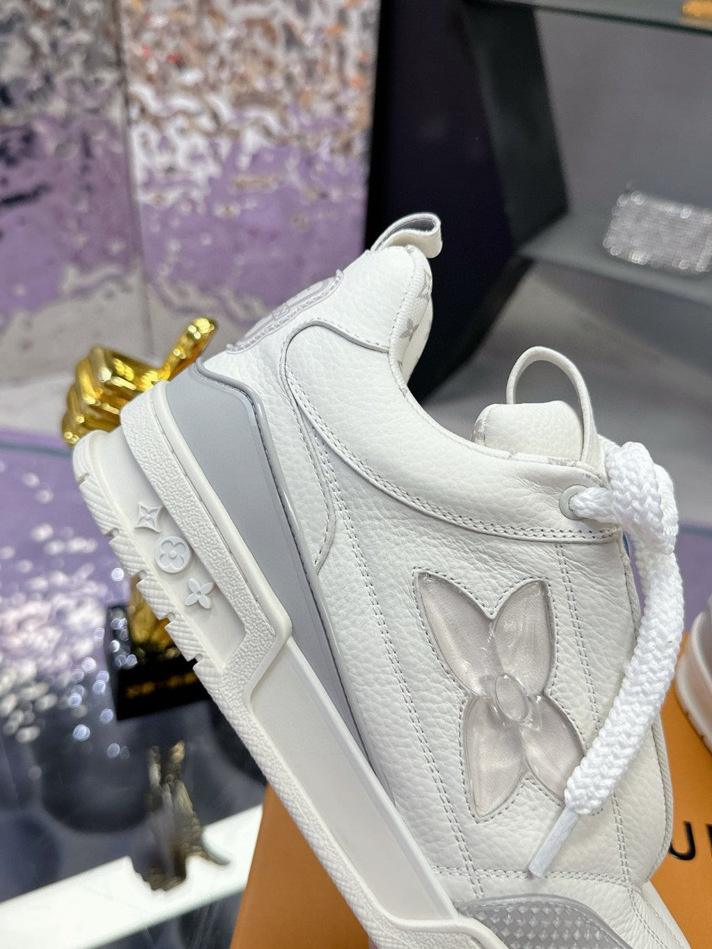 Louis Vuitton Trainer - STORM OFFICIAL STORE
