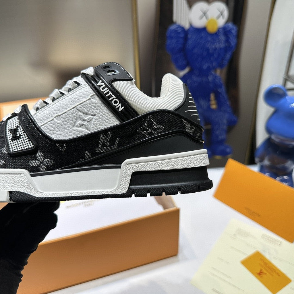 Louis Vuitton Trainer - STORM OFFICIAL STORE