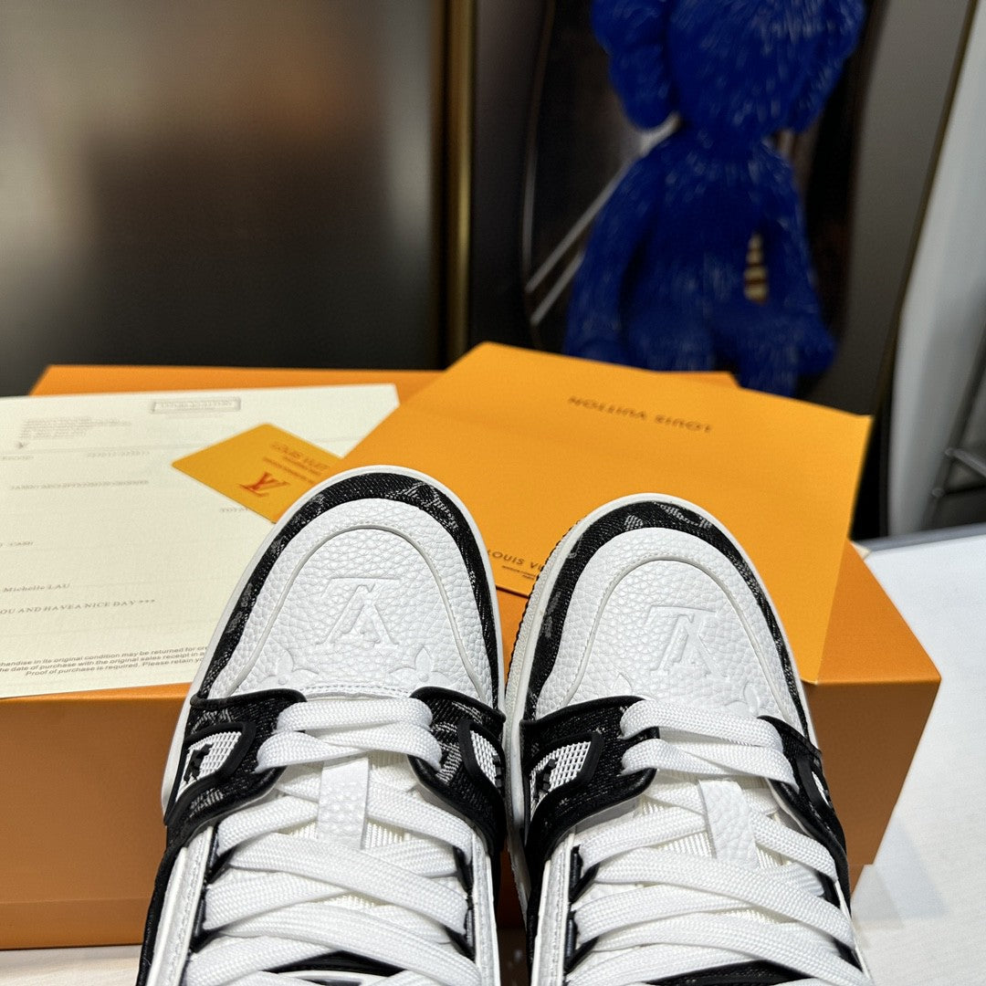 Louis Vuitton Trainer - STORM OFFICIAL STORE