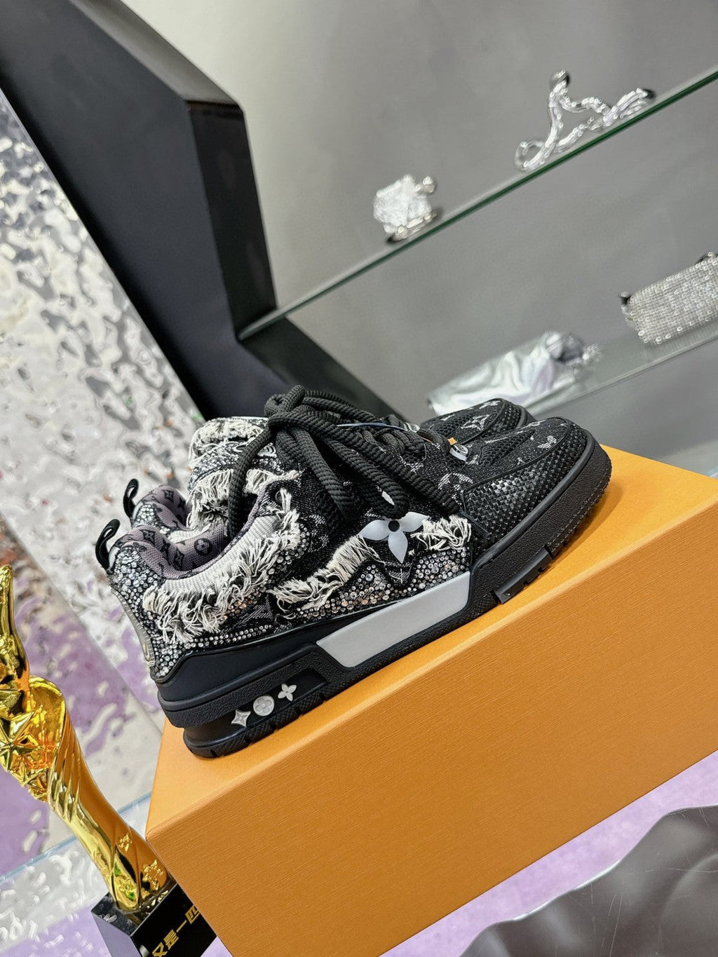 Louis Vuitton Skate x Swarovski - STORM OFFICIAL STORE