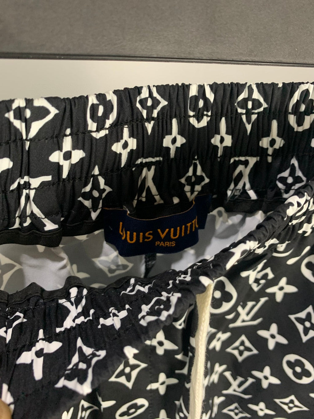 Pantaloncino Louis Vuitton - STORM OFFICIAL STORE