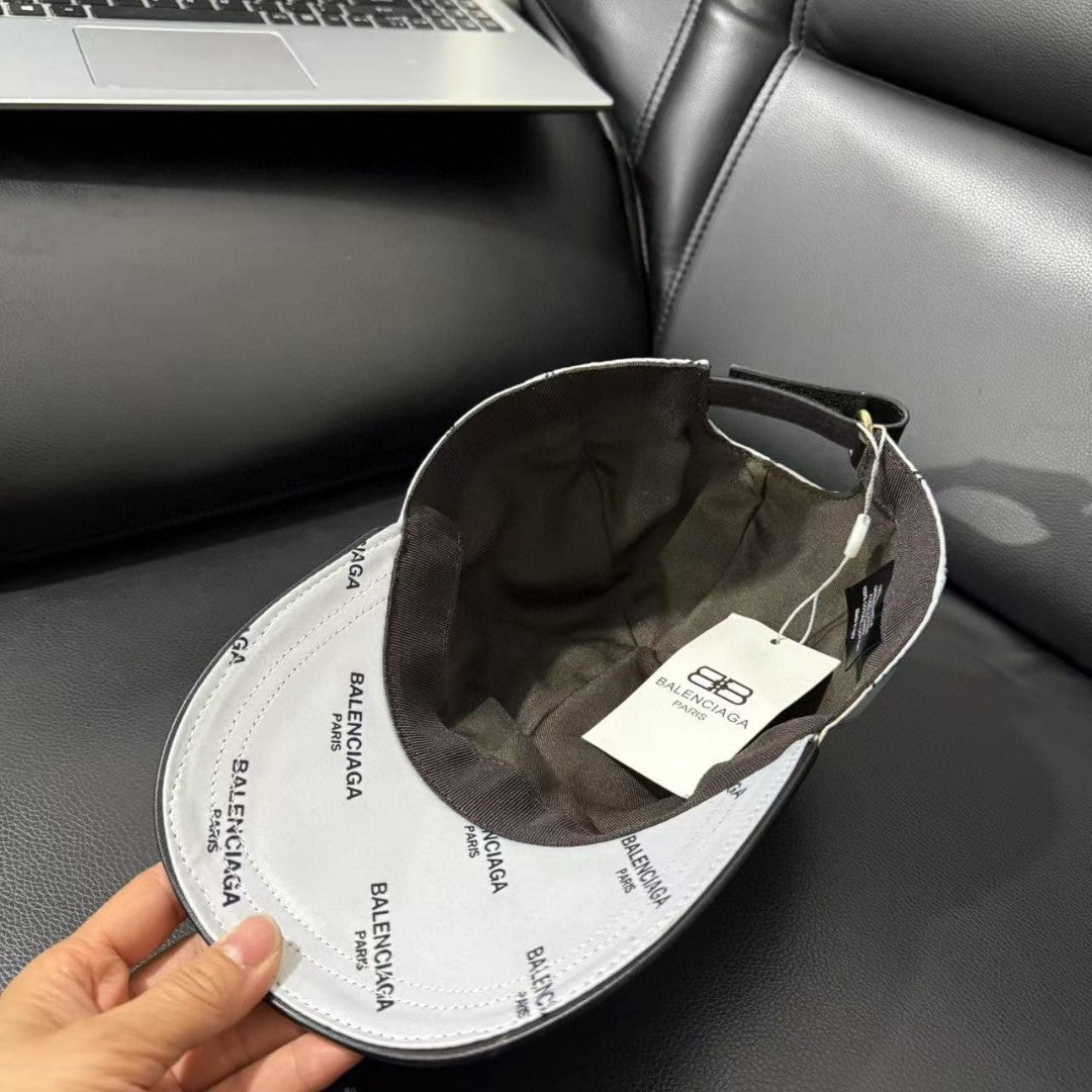 Cappellino Balenciaga - STORM OFFICIAL STORE