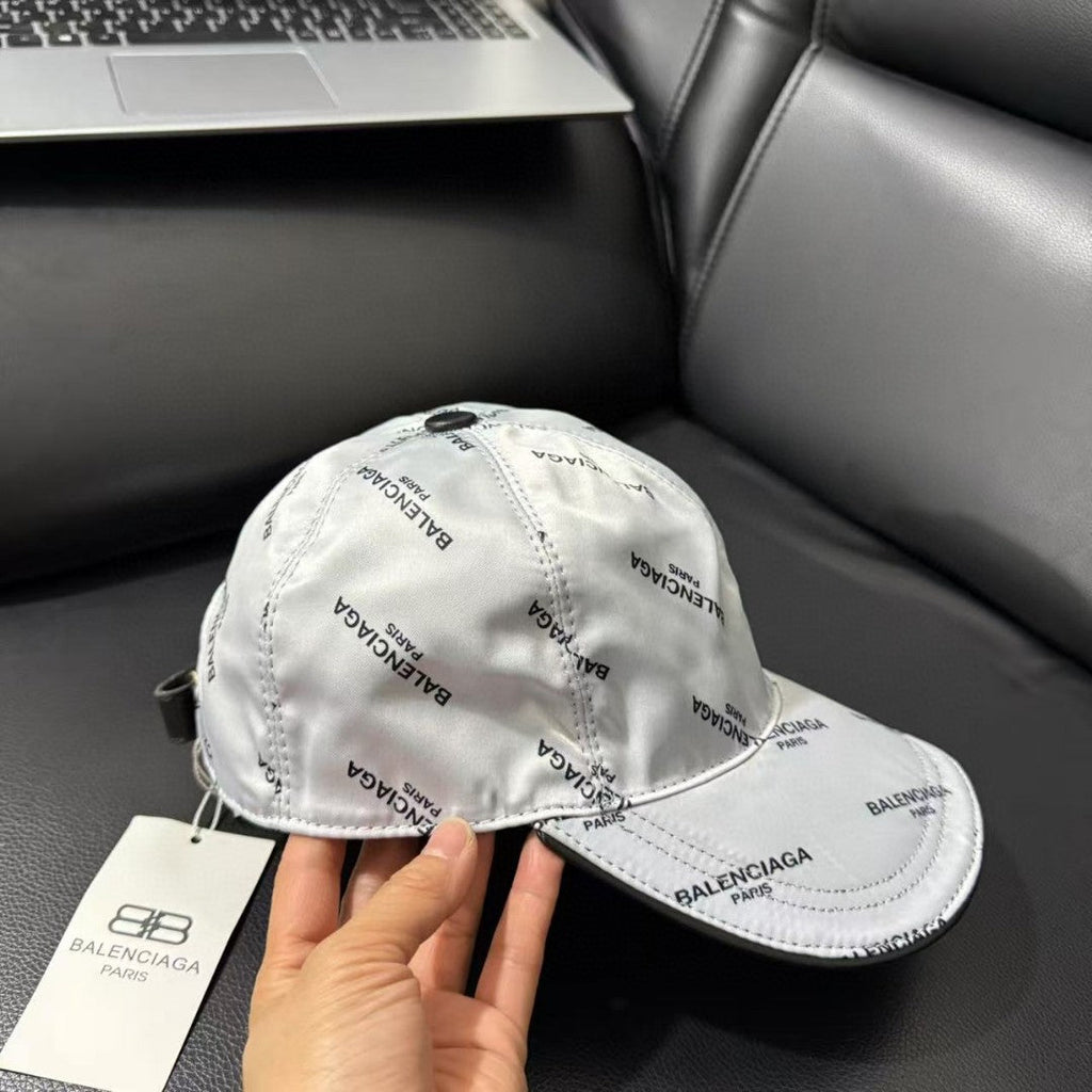 Cappellino Balenciaga - STORM OFFICIAL STORE