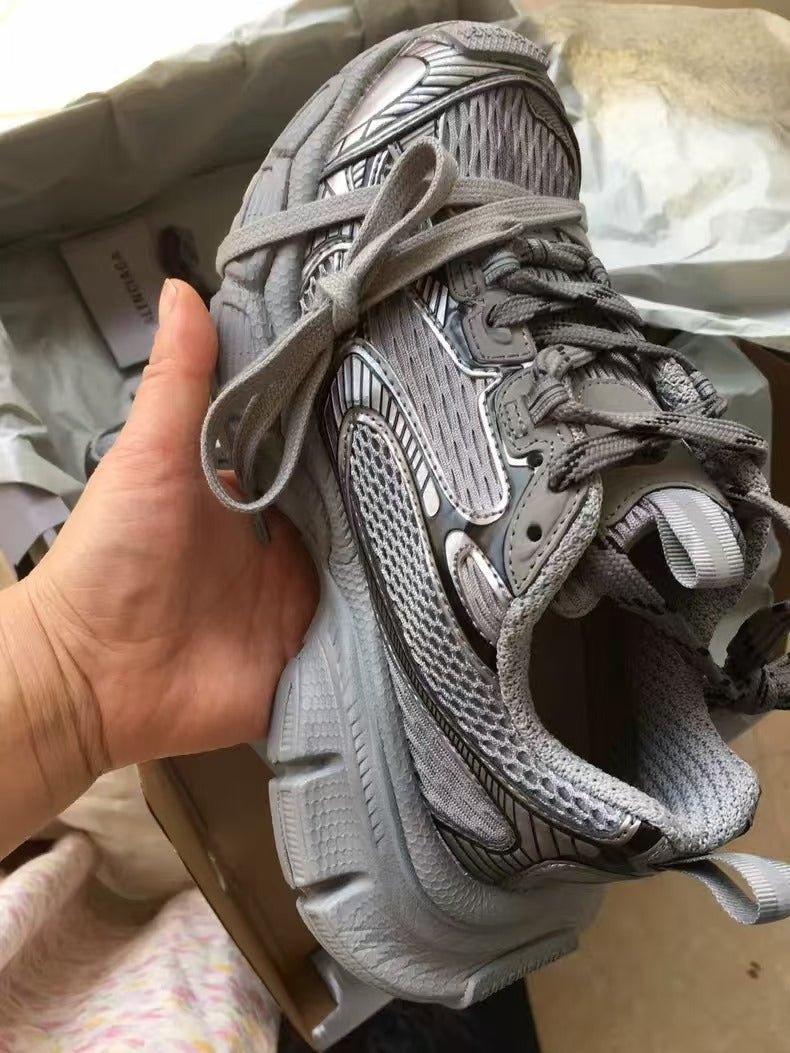 Balenciaga 3XL - STORM OFFICIAL STORE