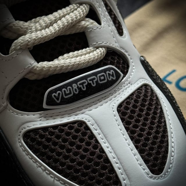 Louis Vuitton Skate - STORM OFFICIAL STORE