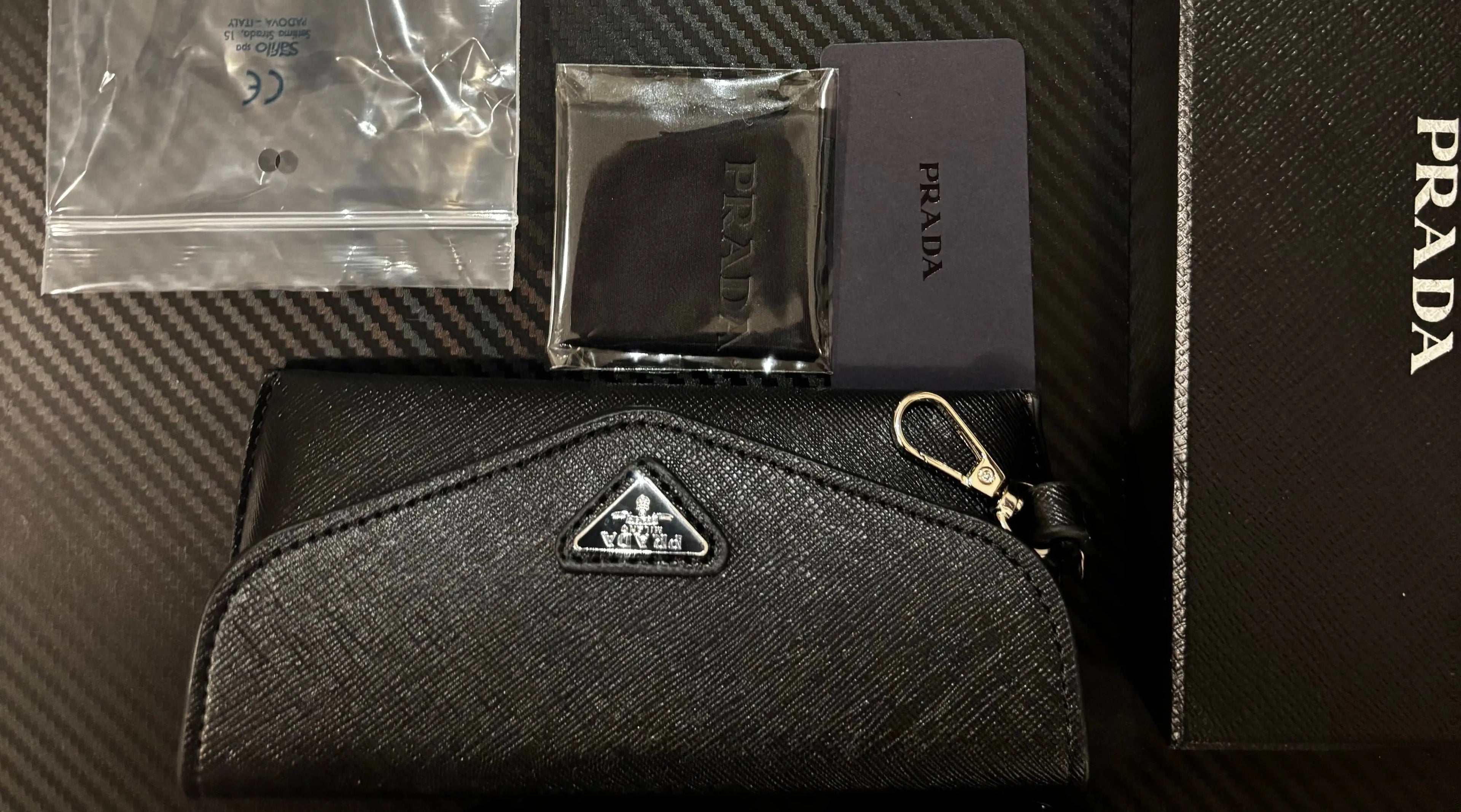 Occhiale Prada - STORM OFFICIAL STORE