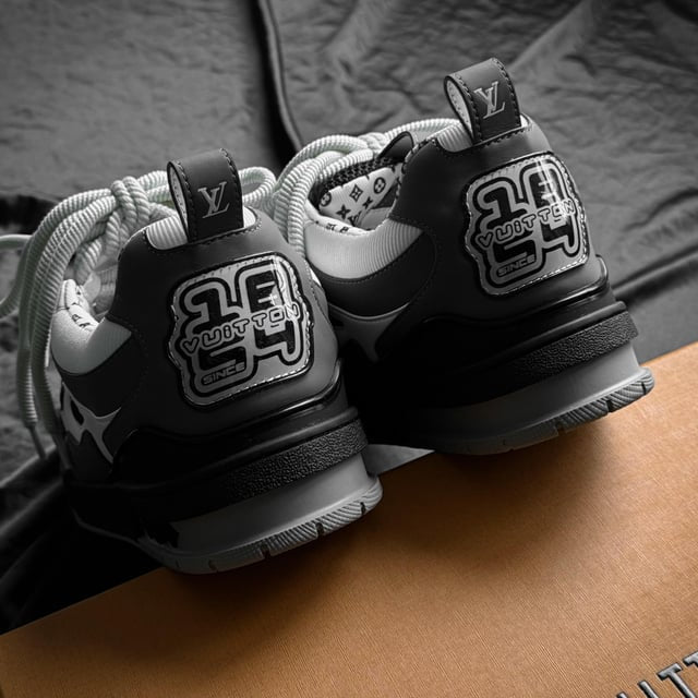 Louis Vuitton Skate - STORM OFFICIAL STORE