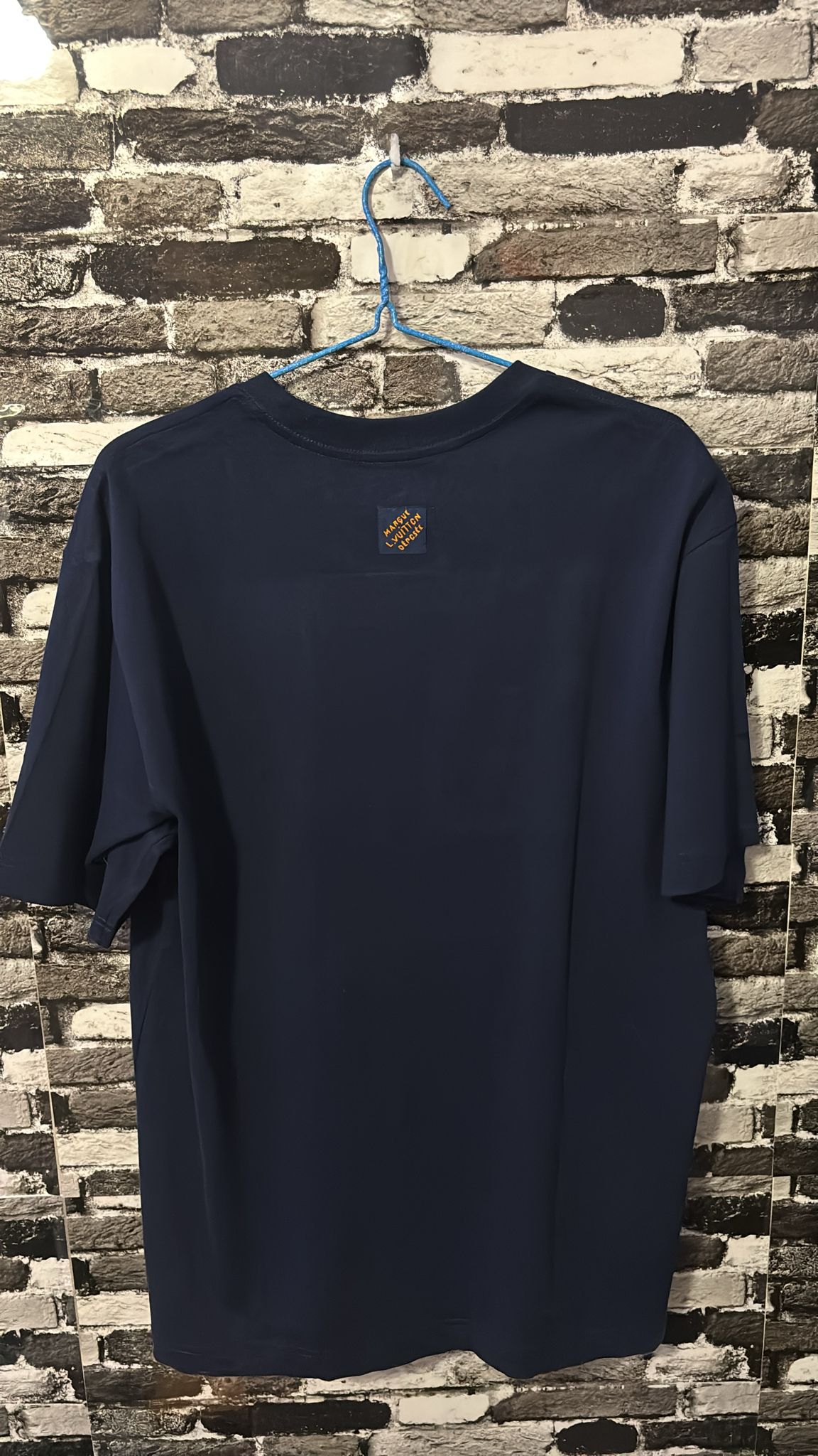 T-shirt LV - STORM OFFICIAL STORE