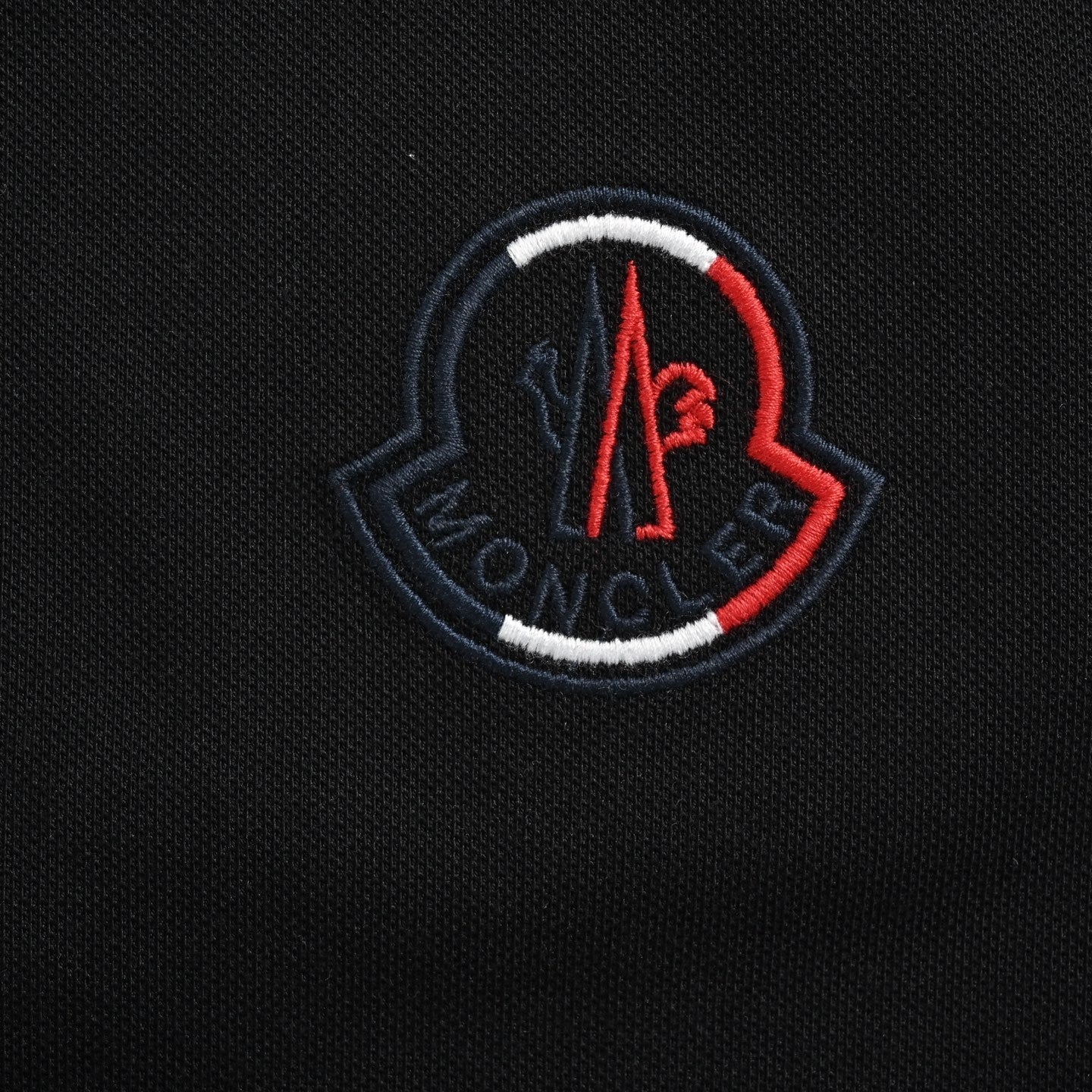 Polo Moncler - STORM OFFICIAL STORE